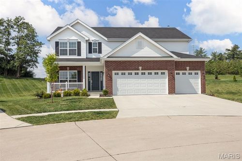 1024 Miremont Dr, Manchester, MO, 63011-4340 | Card Image