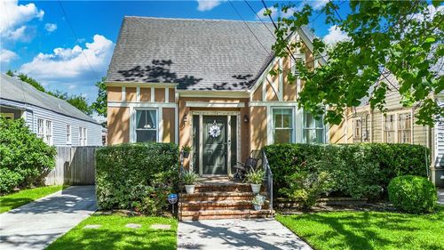 2725 Joseph St, New Orleans, LA, 70115-7041 | Card Image