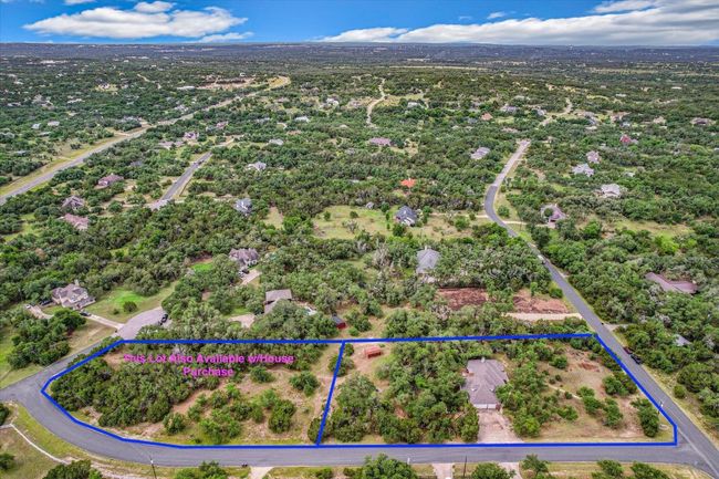 The optional purchase of the adjacent 1.32-acre lot at 109 Twin Saddles allows for up to 2.8 total acres. | Image 36