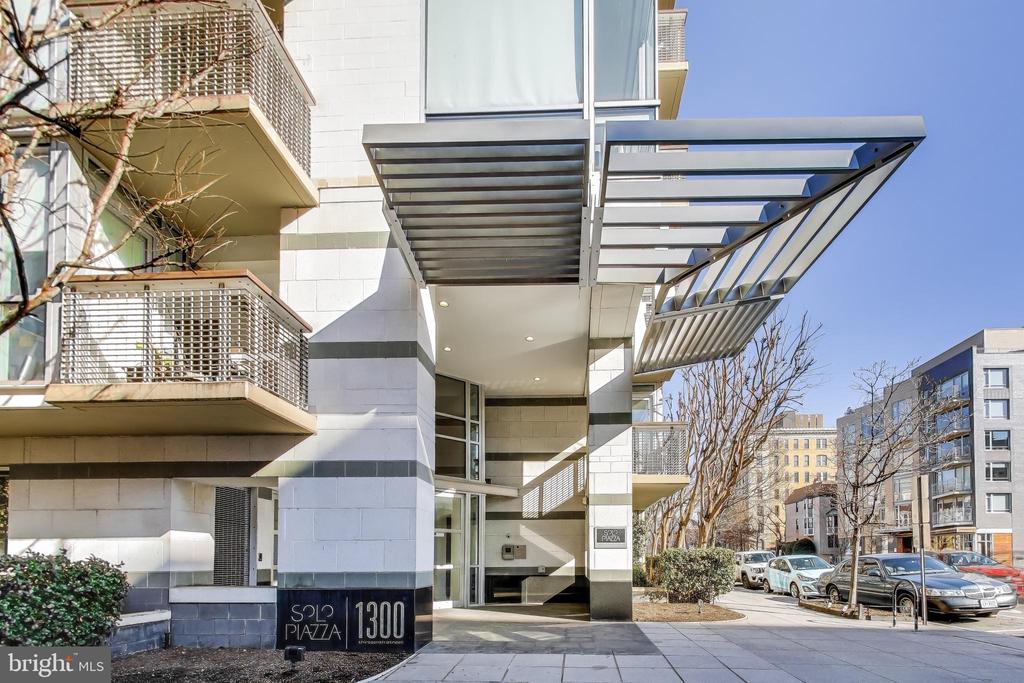 Residential in WASHINGTON 4
