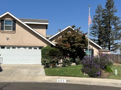 695 Sunnyview Court, House other with 4 bedrooms, 2 bathrooms and null parking in Exeter CA | Image 3