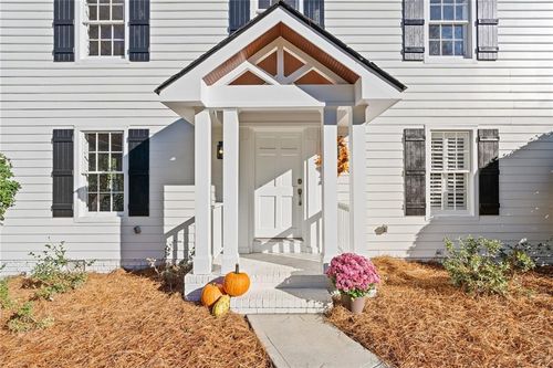 2915 Sope Creek Dr, marietta, GA, 30068-3549 | Card Image