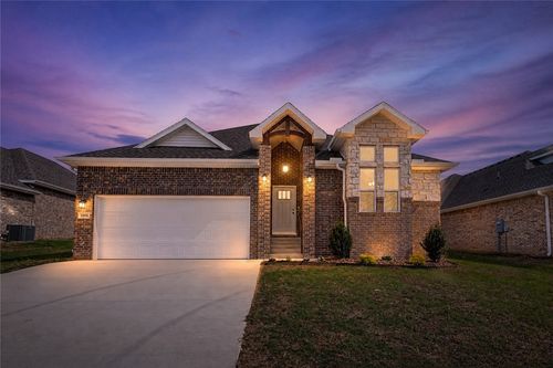 1090 Garrett Ln, Centerton, AR, 72719 | Card Image
