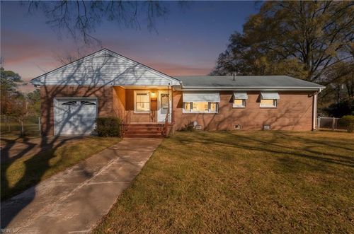 3552 Tennessee Ave, Norfolk, VA, 23502-4213 | Card Image