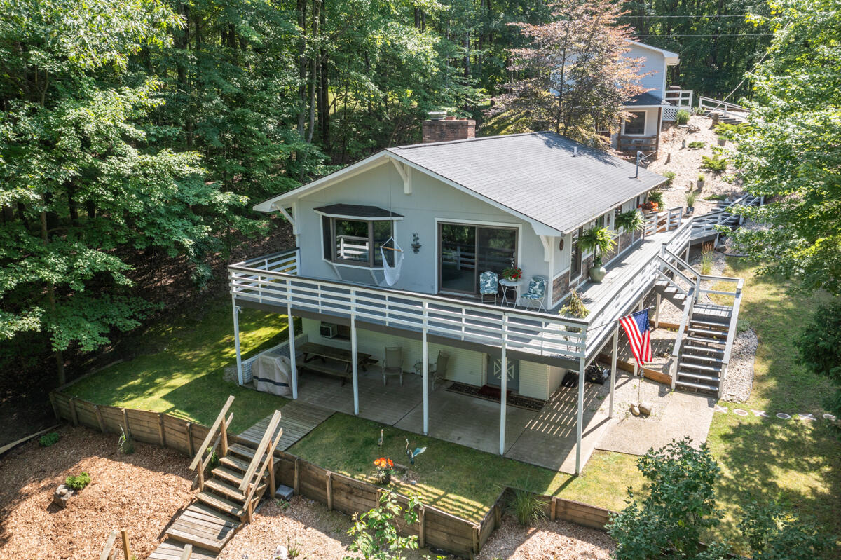 Pere Marquette Dr, Stanwood, MI 49346