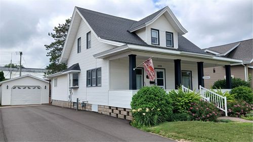 1532 12th Ave, Bloomer, WI, 54724-1358 | Card Image