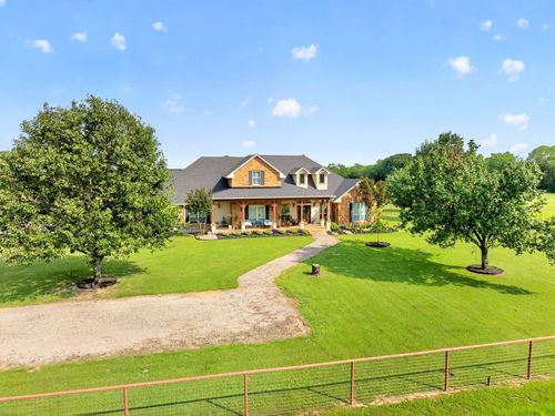 895 Vz County Road 3216, Wills Point, TX, 75169-9435 | Card Image