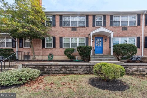 apt-d4-1334 Montgomery Ave, NARBERTH, PA, 19072-1734 | Card Image