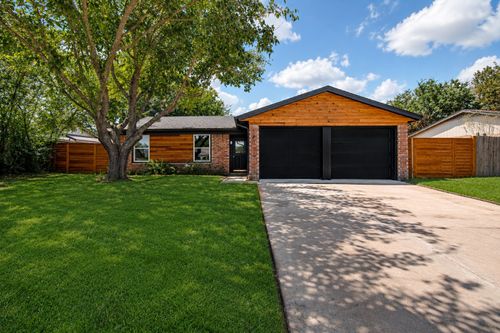 118 Lorie St, Alvarado, TX, 76009-3313 | Card Image
