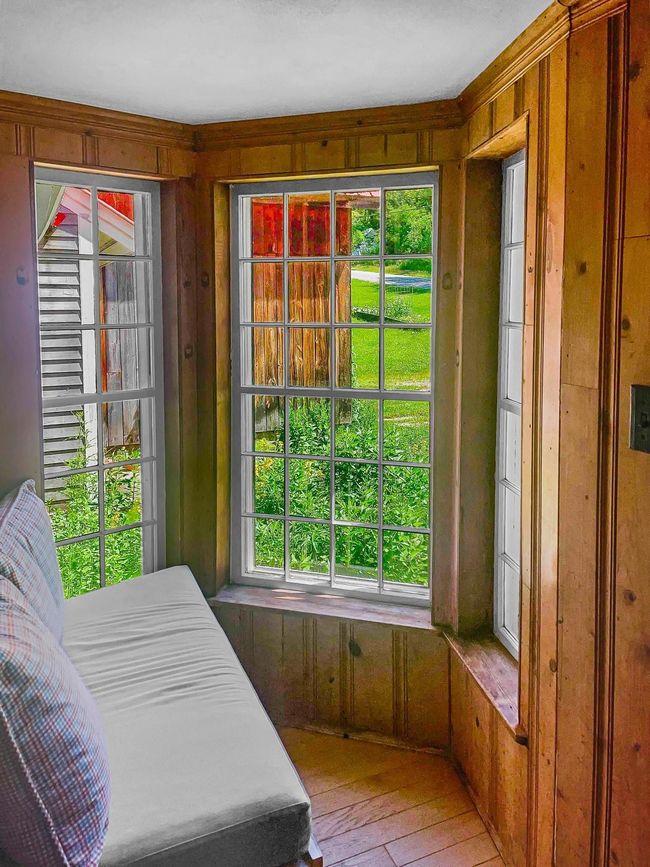 55 Reed Hill Rd, House other with 5 bedrooms, 3 bathrooms and null parking in Jacksonville VT | Image 9