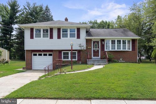 158 Ashbrook Rd, CHERRY HILL, NJ, 08034-3820 | Card Image