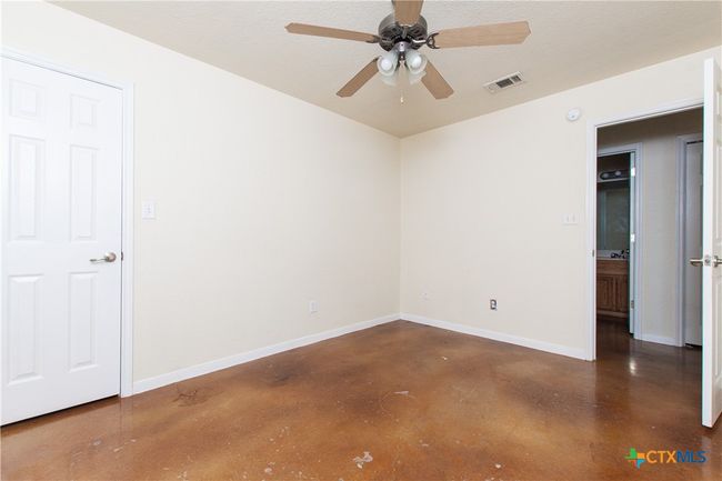A - 211 W Arlo Rd, Home with 3 bedrooms, 2 bathrooms and null parking in Harker Heights TX | Image 13