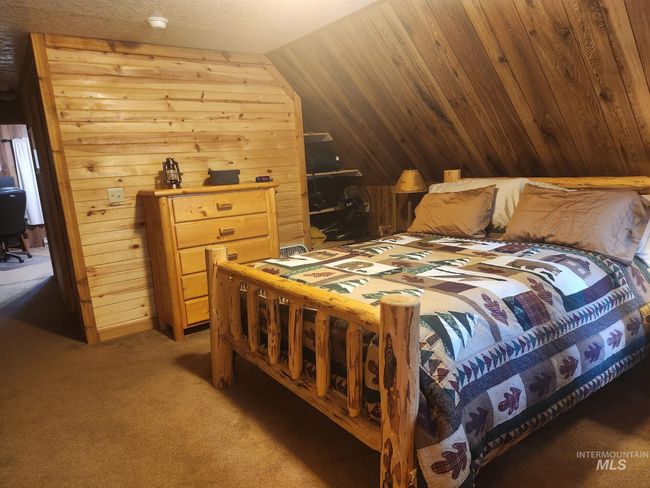 10324 Peterson Loop, House other with 2 bedrooms, 1 bathrooms and null parking in Cascade ID | Image 25