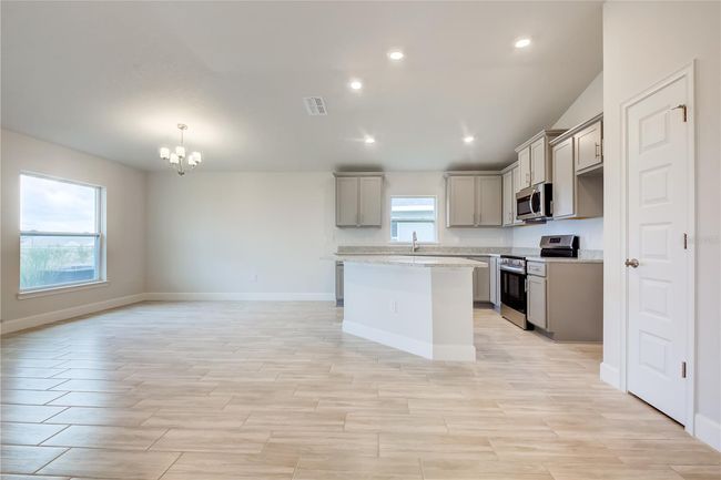 6814 162 Nd Pl E, House other with 3 bedrooms, 2 bathrooms and null parking in PARRISH FL | Image 10
