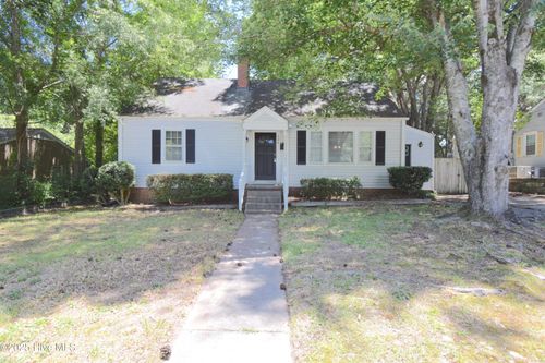 204 N Eastern St, Greenville, NC, 27858-1438 | Card Image