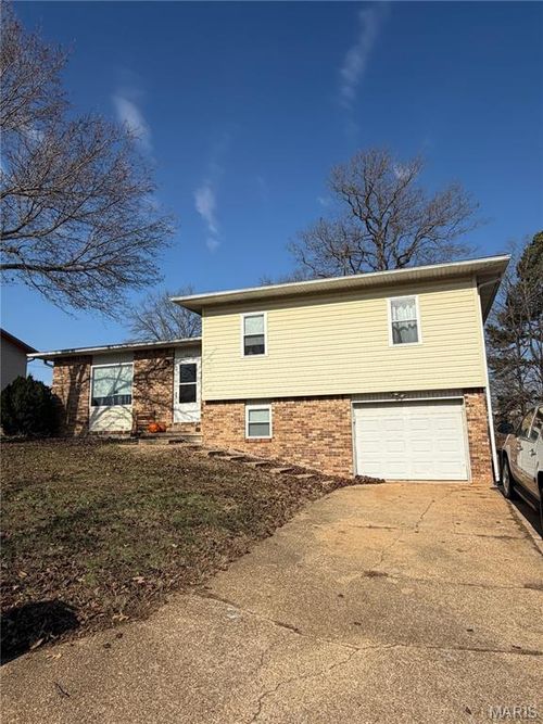 1925 Brentwood Rd, Poplar Bluff, MO, 63901-6841 | Card Image