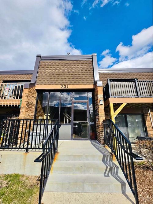 apt-1a-721 Tipperary Ct, Schaumburg, IL, 60193-3223 | Card Image