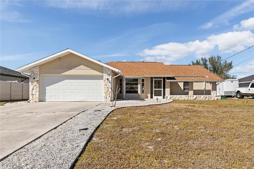 7235 Sea Mist Dr, PORT CHARLOTTE, FL, 33981-6623 | Card Image