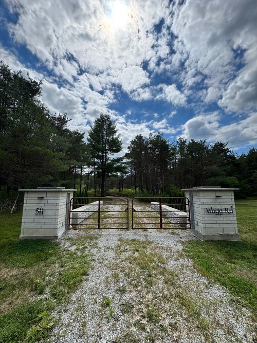 511 Wagg Rd, Uxbridge, ON, L9P0P4 | Card Image