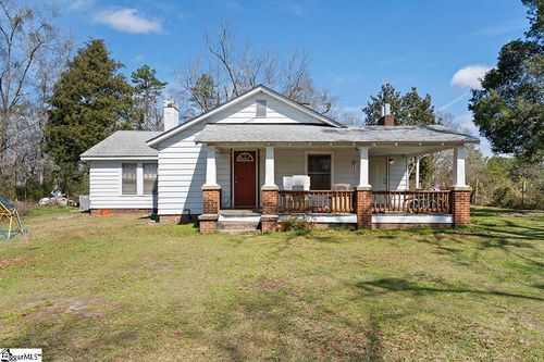 543 Martin Rd, Ware Shoals, SC, 29692-3631 | Card Image