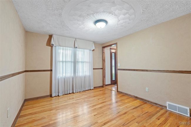 8013 Ginger Rd, House other with 4 bedrooms, 4 bathrooms and null parking in Liverpool NY | Image 6