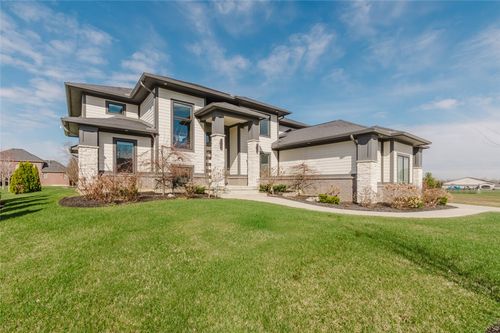 10957 Shallow Creek Ct, Washingtn Twp, OH, 45458-7501 | Card Image