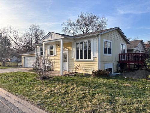 224 Heather Ter, Round Lake Beach, IL, 60073-2181 | Card Image