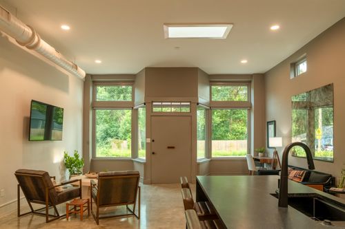 612 W 8th Ave, TALLAHASSEE, FL, 32303-5302 | Card Image