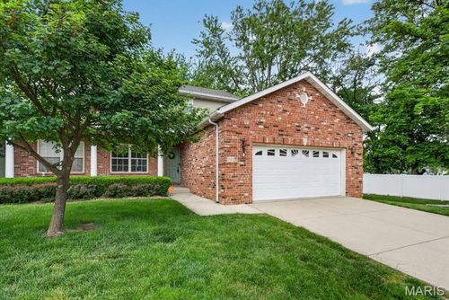 700 Michael Street, O'Fallon, IL, 62269 | Card Image