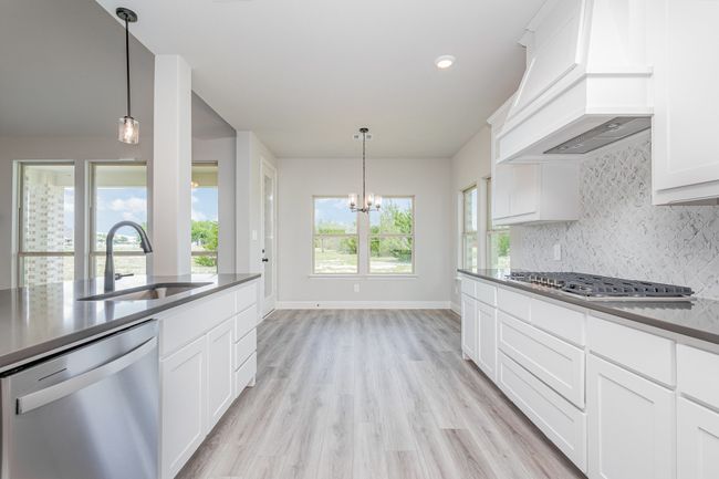 6811 Hayes Rd, House other with 4 bedrooms, 3 bathrooms and null parking in Midlothian TX | Image 11