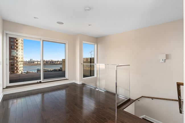 5-05 - 5-05 Washington Ave, Townhouse with 3 bedrooms, 3 bathrooms and null parking in Carlstadt NJ | Image 41