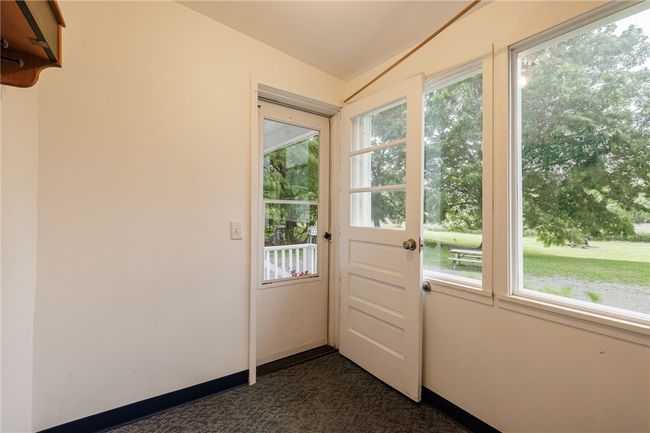 7681 State Route 5 And 20, House other with 4 bedrooms, 2 bathrooms and null parking in Bloomfield NY | Image 16
