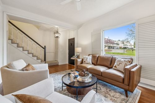 102 Foxborough Sq W, Brentwood, TN, 37027-5749 | Card Image