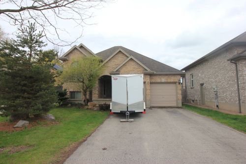 1873 Kyle Court, London North, ON, N6G0A6 | Card Image