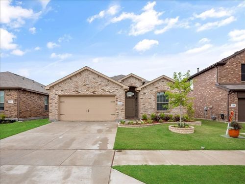 1104 Genola Dr, Fort Worth, TX, 76177-1825 | Card Image