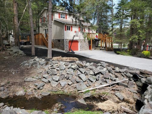 1006 Rolling Hills Dr, Lake Ariel, PA, 18436-8117 | Card Image