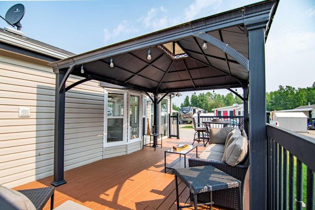 3064 - 25074 South Pine Lake Road, Home with 2 bedrooms, 1 bathrooms and 2 parking in Rural Red Deer County AB | Image 10
