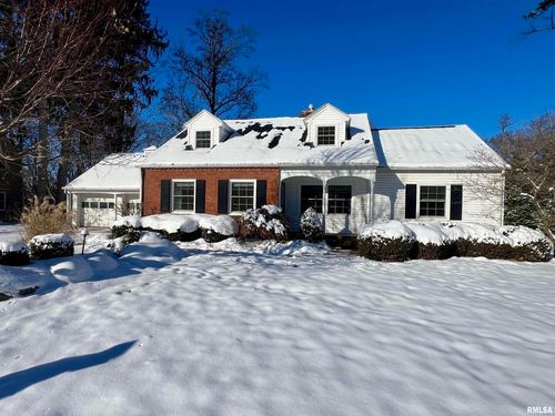 777 25th Avenue Ct, Moline, IL, 61265-5132 | Card Image