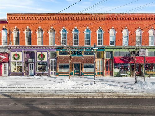 53 Main St, Trumansburg, NY, 14886-9337 | Card Image