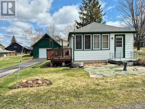 40 Demille Street, Prince Edward County (Sophiasburg Ward), ON, K0K1W0 | Card Image