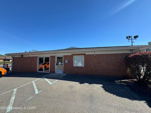 220 River St, Plains, PA, 18705-1137 | Card Image