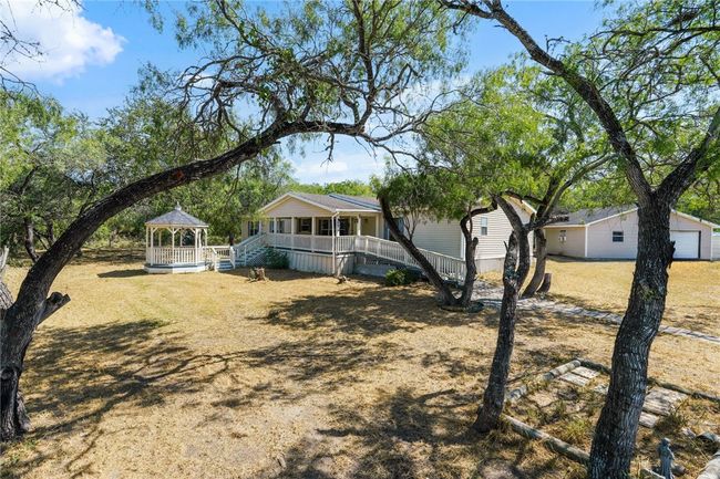 5712 Mockingbird Ln, House other with 3 bedrooms, 2 bathrooms and null parking in Mathis TX | Image 27