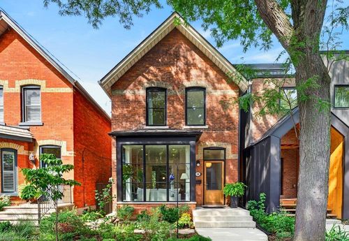 16 Bruce St, Hamilton, ON, L8P3M6 | Card Image