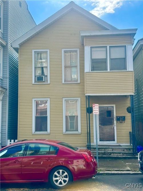 163 Main St, Cohoes, NY, 12047-4509 | Card Image