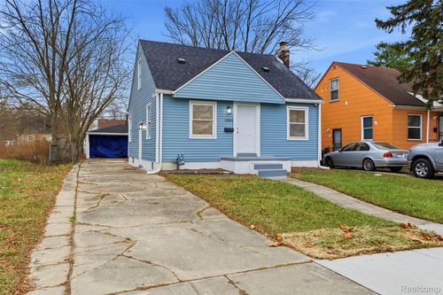 15834 Novara St, Detroit, MI, 48205-2516 | Card Image