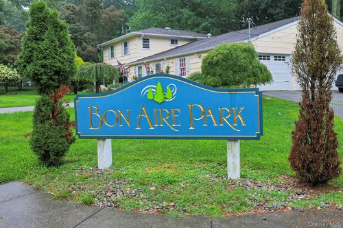 6d-32 Milford Ln, Suffern, NY, 10901-7954 | Card Image