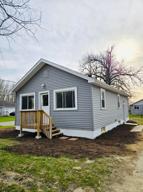 13340 Edison St, Cedar Lake, IN, 46303 | Card Image