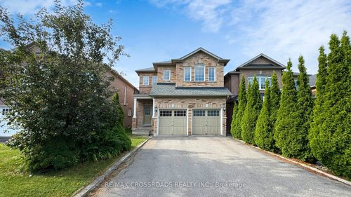 43 Crescendo Ave, Richmond Hill, ON, L4S2S1 | Card Image