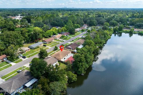 7108 Prellie St, Jacksonville, FL, 32210-4872 | Card Image
