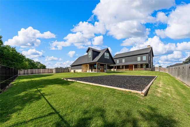 8300 Spicewood Springs Rd, House other with 4 bedrooms, 4 bathrooms and null parking in China Spring TX | Image 28